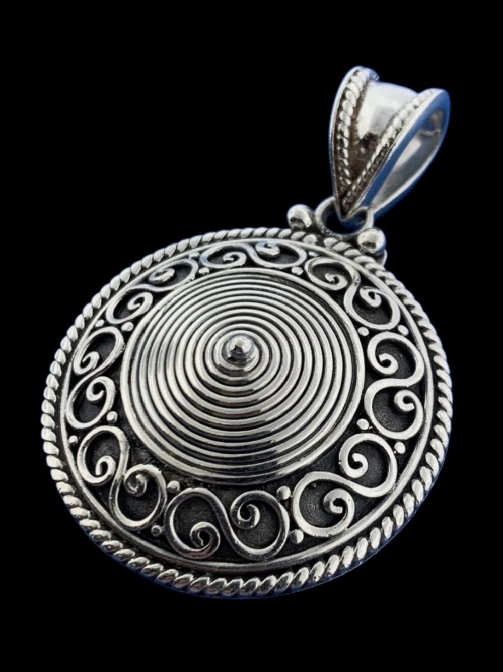 BA Suarti 925 Sterling Silver Balinese Beaded Scroll Statement Circle Pendant